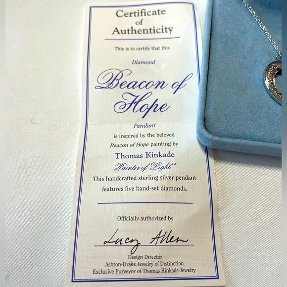 Beacon of Hope Pendant - Picture 8 of 9